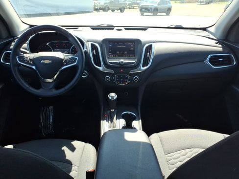 Used 2020 Chevrolet Equinox LT image 11