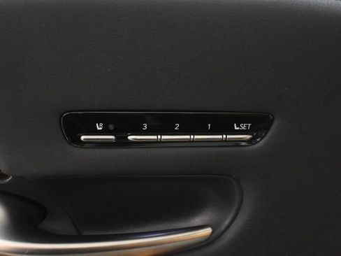 Used 2021 Lexus LS 500 AWD w/ Luxury Package image 24