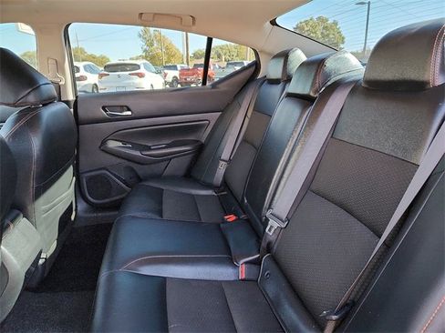 Used 2020 Nissan Altima 2.5 SR w/ Premium Package image 11