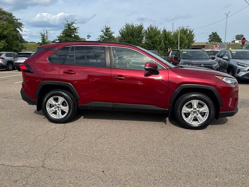 Used 2020 Toyota RAV4 XLE w/ Convenience Package AWD/4WD image 11