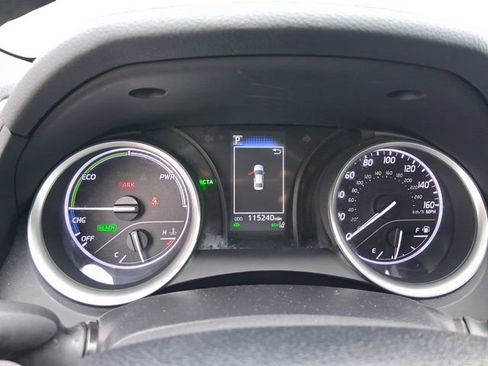 Used 2022 Toyota Camry LE FWD image 14