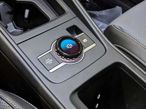 New 2025 Volkswagen Tiguan SE R-Line image 20