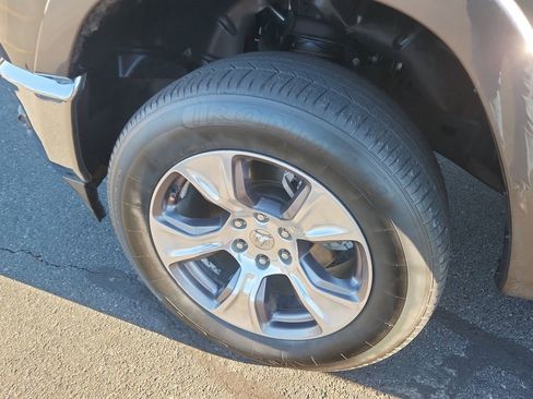 Used 2020 RAM 1500 Laramie image 20