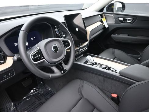 New 2026 Volvo XC60 T8 Plus w/ Climate Package AWD/4WD image 17