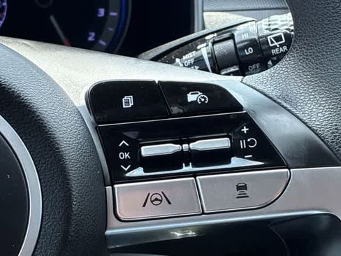Used 2023 Hyundai Tucson SE FWD image 25