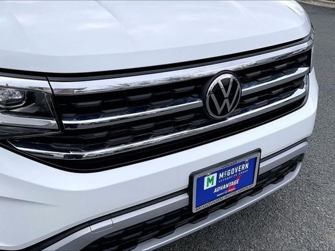 Used 2023 Volkswagen Atlas SE image 33