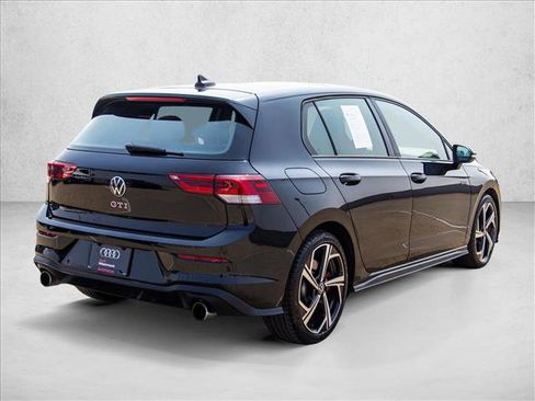 Used 2025 Volkswagen GTI SE FWD image 5