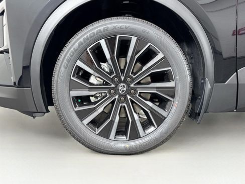 New 2026 Toyota C-HR AWD/4WD image 12