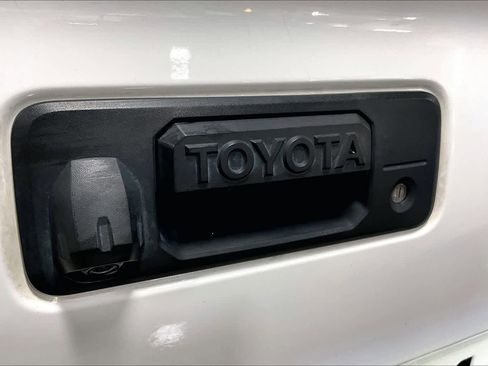 Certified 2023 Toyota Tacoma TRD Off-Road AWD/4WD image 29
