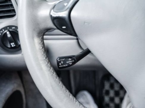 Used 2003 Porsche 911 Carrera RWD image 58