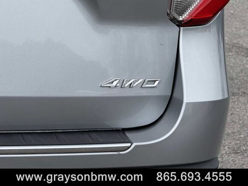 Used 2022 Ford Explorer Limited image 35