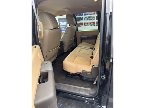 Used 2011 Ford F250 Lariat w/ Lariat Interior Pkg image 10