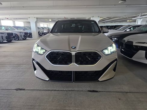 New 2026 BMW X2 xDrive28i w/ Convenience Package AWD/4WD image 2