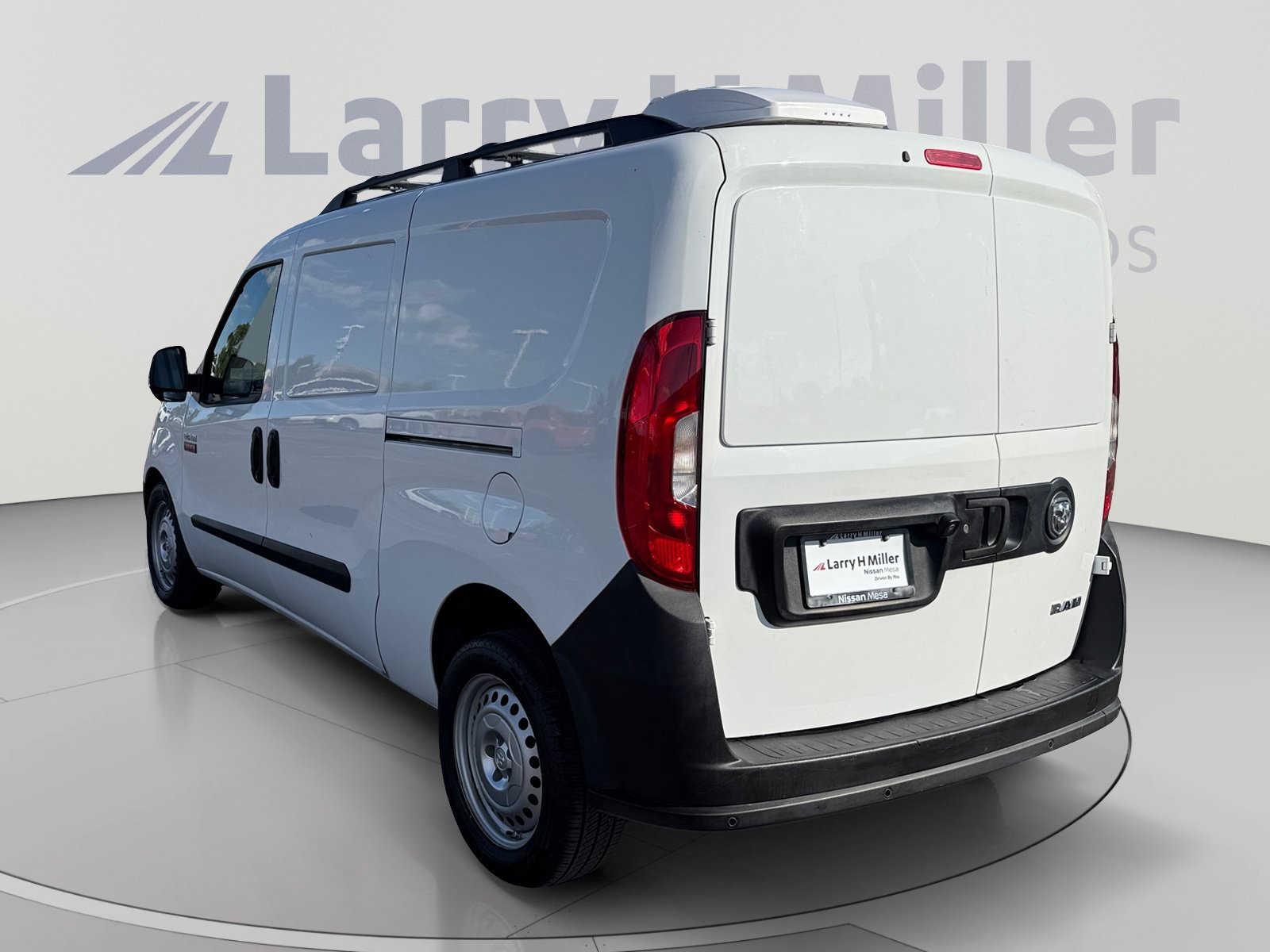 Used 2018 RAM ProMaster City Tradesman FWD image 3