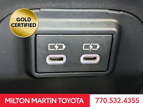 Certified 2024 Toyota RAV4 XLE FWD image 21