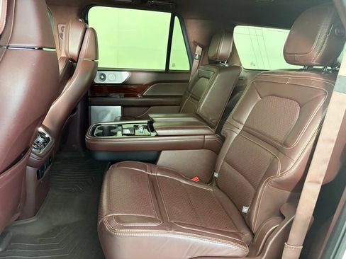 Used 2019 Lincoln Navigator L Black Label w/ Cargo Package AWD/4WD image 13