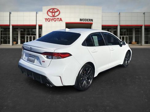 Certified 2024 Toyota Corolla SE image 5