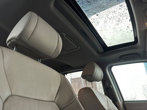 Used 2013 Honda Pilot Touring image 17