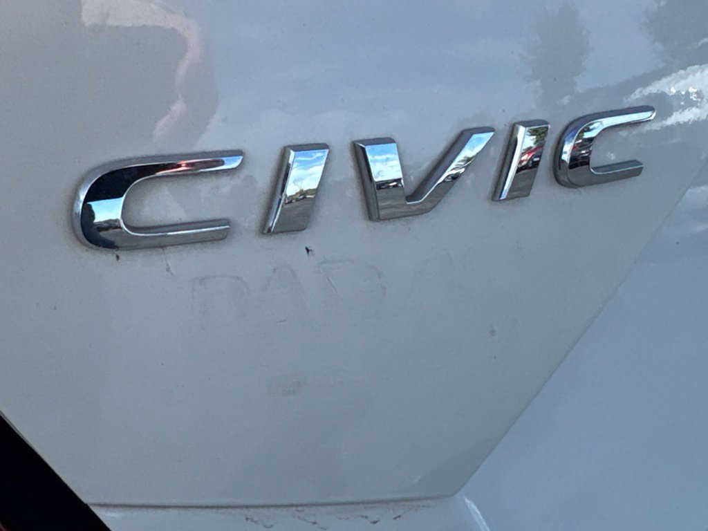Used 2020 Honda Civic Sport image 11