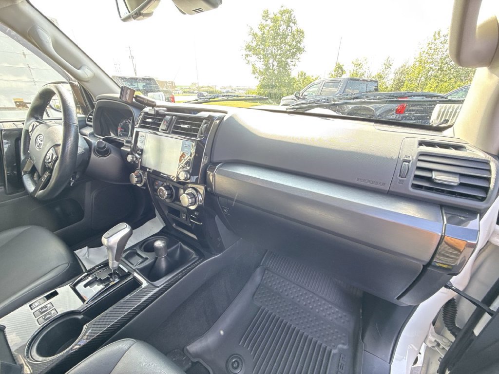 Used 2023 Toyota 4Runner TRD Off-Road Premium w/ Moonroof Package AWD/4WD image 23