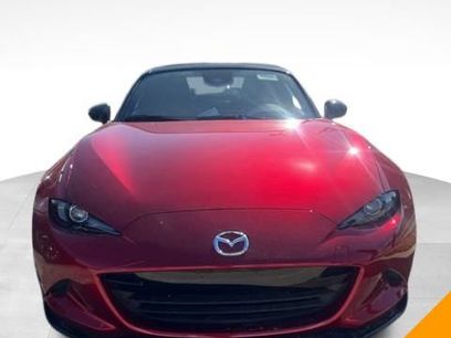New 2025 MAZDA MX-5 Miata Club w/ Interior Package