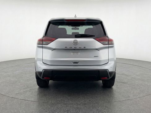 Used 2025 Nissan Rogue SV AWD/4WD image 7