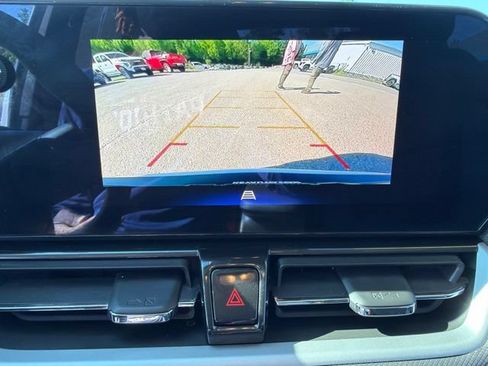 Used 2025 Chevrolet TrailBlazer LT AWD/4WD image 22