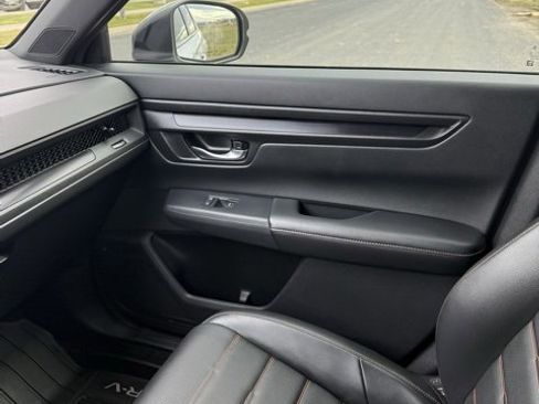 Used 2024 Honda CR-V Sport-L image 31
