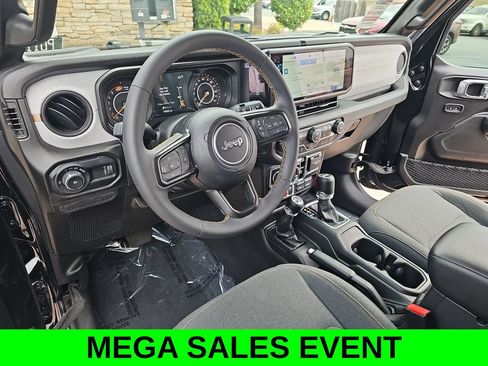 Used 2024 Jeep Wrangler Unlimited Sport AWD/4WD image 15