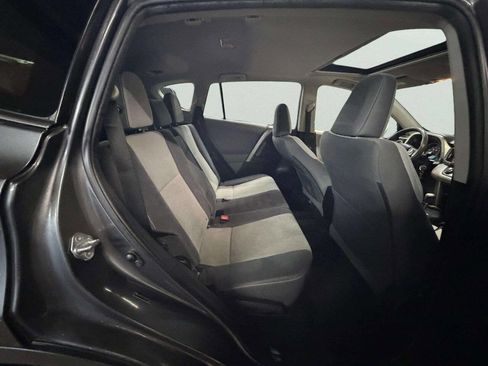 Used 2013 Toyota RAV4 XLE image 21