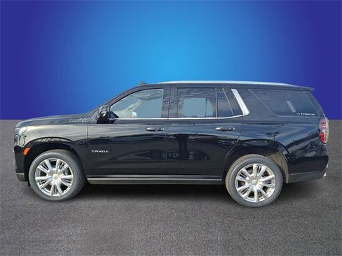 Used 2021 Chevrolet Tahoe High Country w/ Premium Package image 7