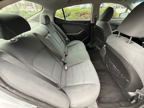 Used 2015 Kia Optima LX image 34