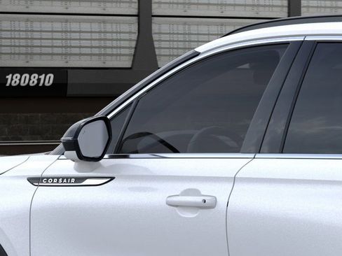 New 2025 Lincoln Corsair FWD w/ Equipment Group 101A image 20