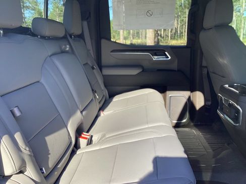New 2026 GMC Sierra 1500 SLT w/ SLT Premium Plus Package AWD/4WD image 23