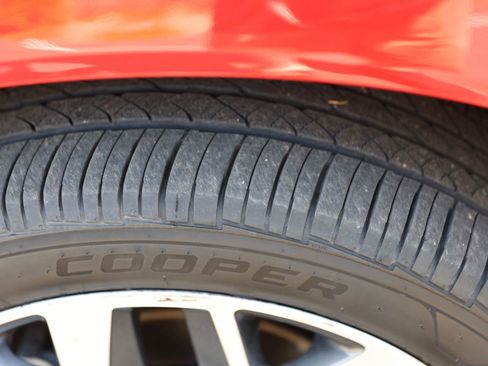 Used 2022 Hyundai Santa Fe Calligraphy image 12