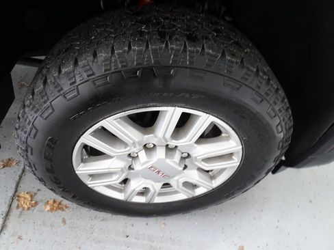 Certified 2024 GMC Sierra 3500 SLT w/ SLT Premium Package image 27