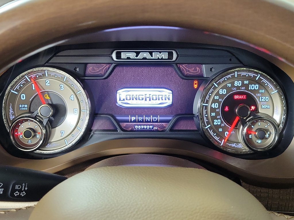 Used 2020 RAM 1500 Limited RWD image 17