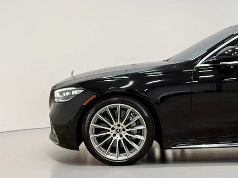 Used 2023 Mercedes-Benz S 580 4MATIC Sedan image 18