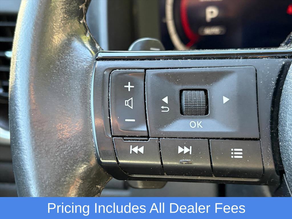 Used 2023 Nissan Rogue Platinum w/ Platinum Premium Package AWD/4WD image 10