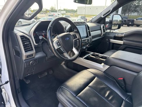 Used 2022 Ford F250 Lariat w/ Tremor Off-Road Package AWD/4WD image 7