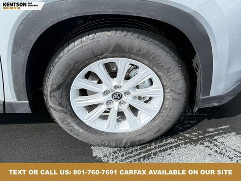 Used 2025 Toyota Grand Highlander AWD image 15