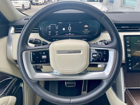 Used 2024 Land Rover Range Rover SE AWD/4WD image 21