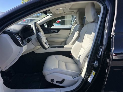 Certified 2023 Volvo V60 B5 Cross Country Plus w/ Climate Package image 17