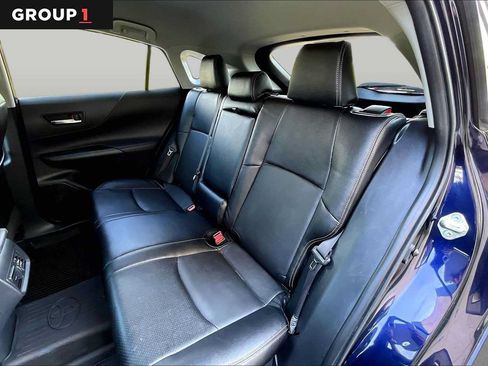 Used 2023 Toyota Venza LE AWD/4WD image 20