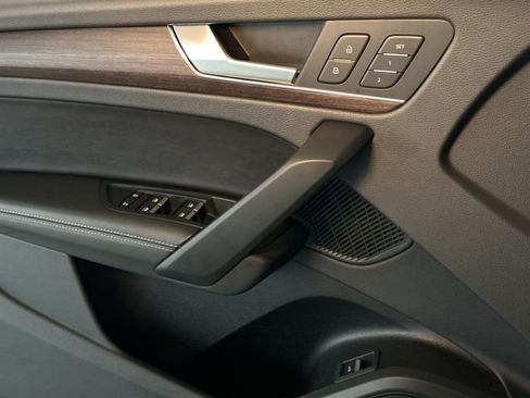 Used 2024 Audi Q5 2.0T Premium Plus image 14