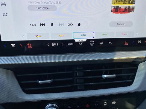 New 2026 Ford Explorer Active image 27