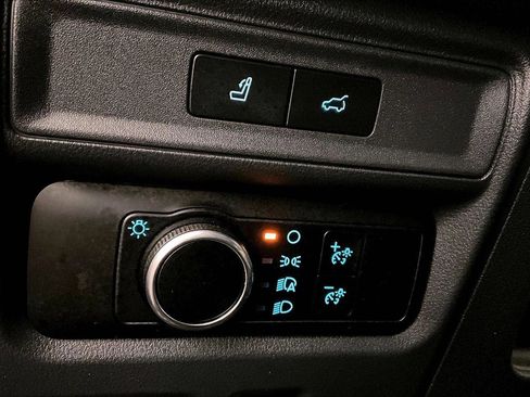 Certified 2024 Ford Expedition Max XLT image 31