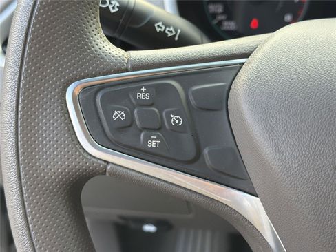 Used 2022 Chevrolet Malibu LT FWD image 24