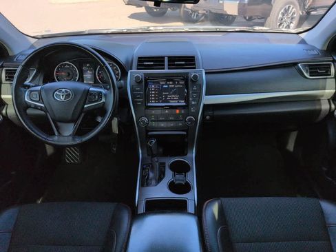 Certified 2017 Toyota Camry SE w/ Moonroof Package FWD image 14