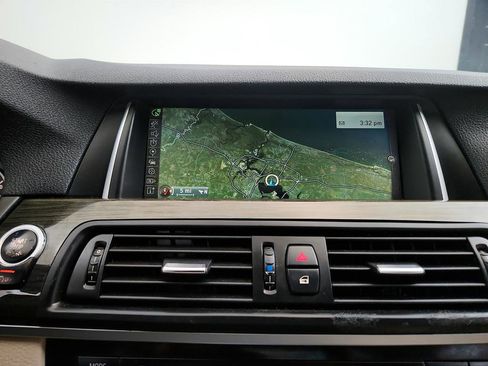 Used 2014 BMW 550i xDrive Sedan AWD/4WD image 20